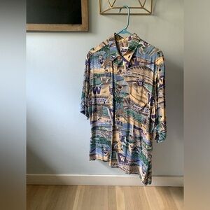 Reyn Spooner University of Washington College Football Hawaiian Shirt